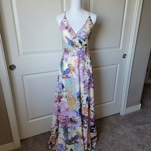 Gorgeous Summer maxi dress size small